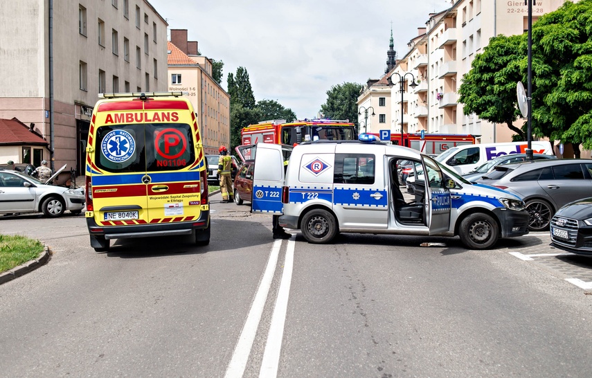Zderzenie na Giermków zdjęcie nr 351295