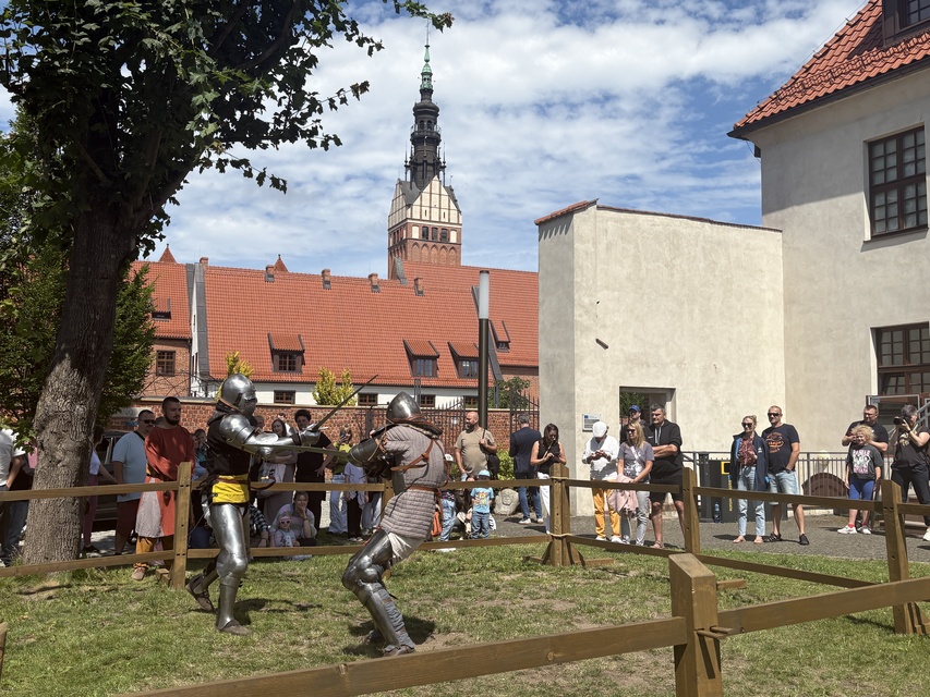 Mieczem w rywala, łukiem do celu zdjęcie nr 351349