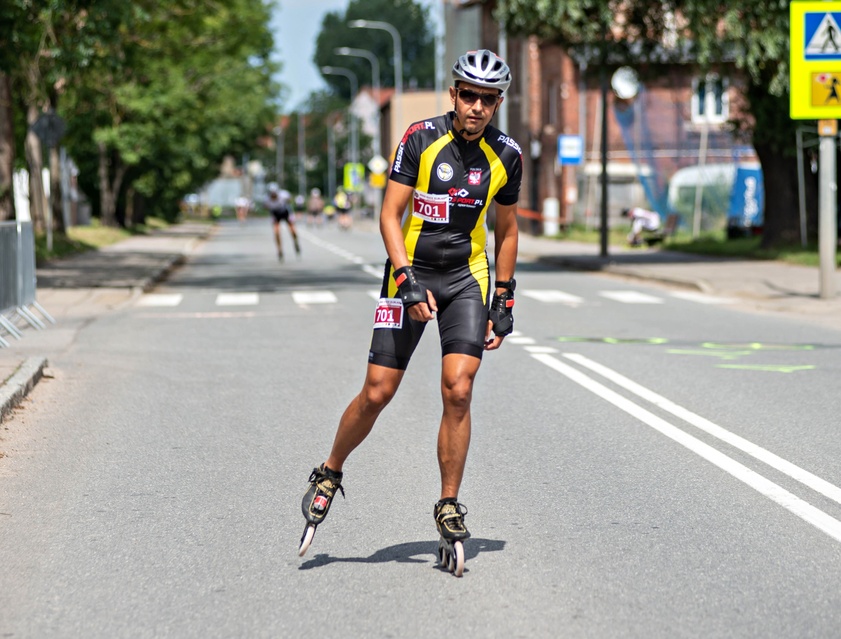 Ścigali się na szosie i rolkach. Road Race w Elblągu zdjęcie nr 351549