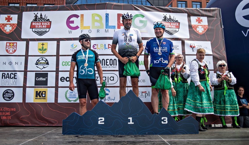 Ścigali się na szosie i rolkach. Road Race w Elblągu zdjęcie nr 351540