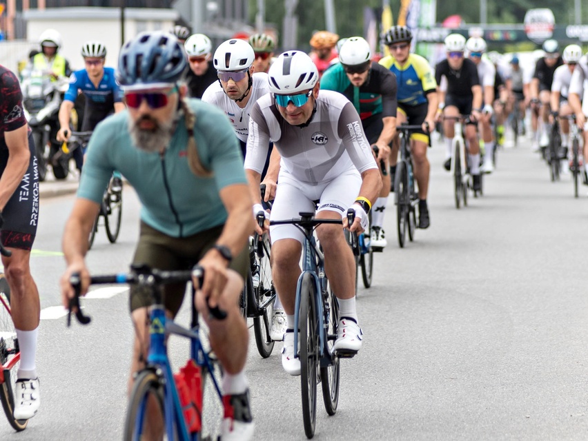 Ścigali się na szosie i rolkach. Road Race w Elblągu zdjęcie nr 351470