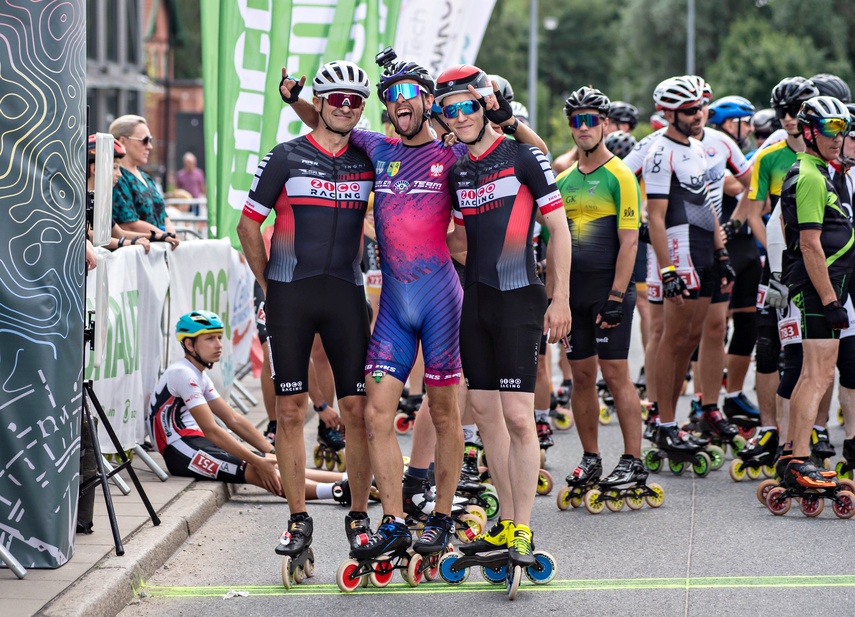 Ścigali się na szosie i rolkach. Road Race w Elblągu zdjęcie nr 351569
