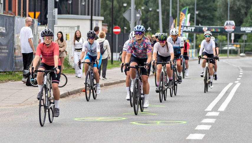 Ścigali się na szosie i rolkach. Road Race w Elblągu zdjęcie nr 351508