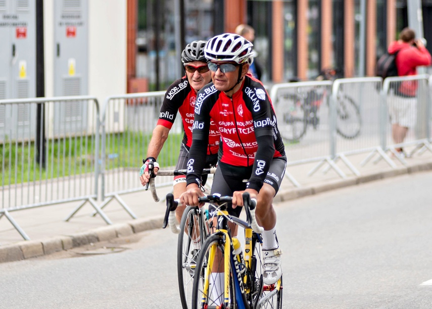 Ścigali się na szosie i rolkach. Road Race w Elblągu zdjęcie nr 351444