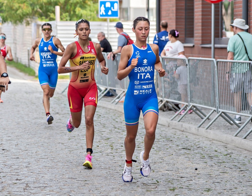 Triathlonowe Mistrzostwa Europy w Elblągu wystartowały zdjęcie nr 351893