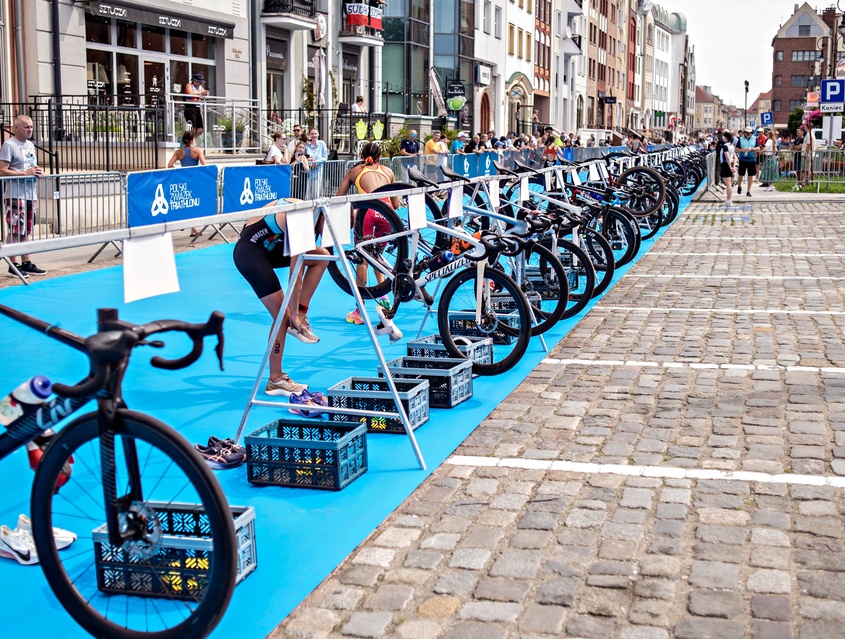 Triathlonowe Mistrzostwa Europy w Elblągu wystartowały zdjęcie nr 351884