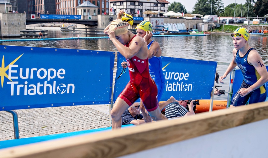 Triathlonowe Mistrzostwa Europy w Elblągu wystartowały zdjęcie nr 351839