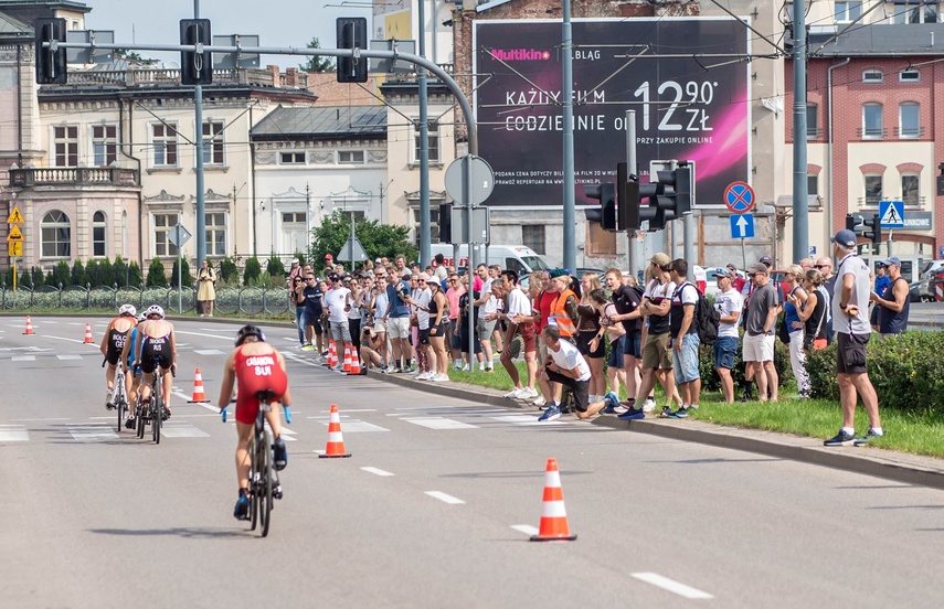 Triathlonowe Mistrzostwa Europy w Elblągu wystartowały zdjęcie nr 351871