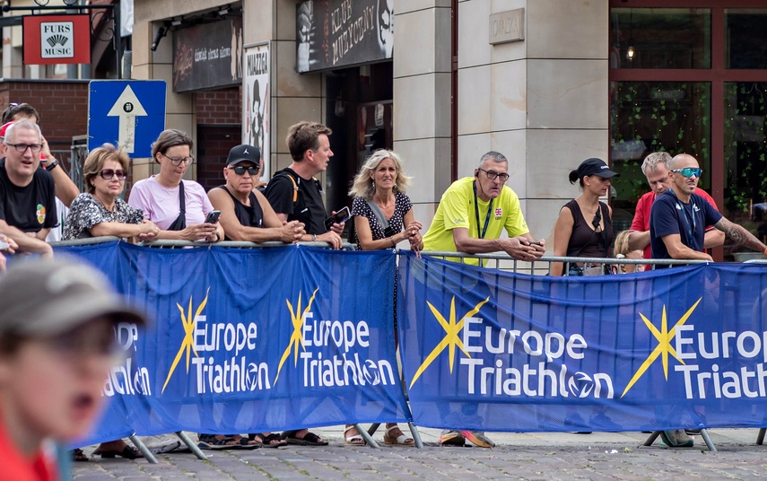 Triathlonowe Mistrzostwa Europy w Elblągu wystartowały zdjęcie nr 351873
