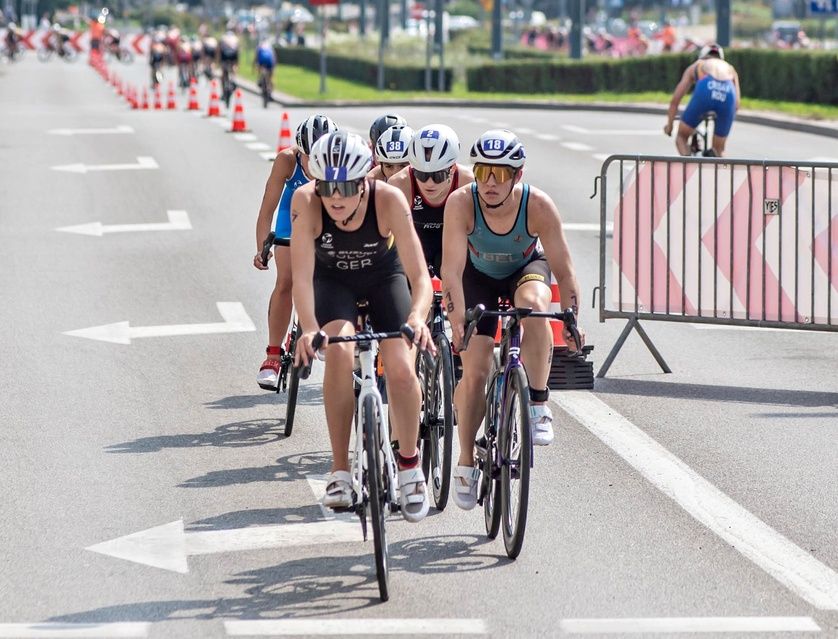 Triathlonowe Mistrzostwa Europy w Elblągu wystartowały zdjęcie nr 351864