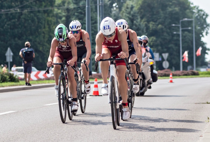 Triathlonowe Mistrzostwa Europy w Elblągu wystartowały zdjęcie nr 351870
