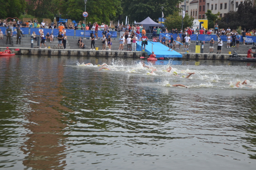 ME w Triathlonie: Polska sztafeta szóstą w Europie! zdjęcie nr 352030