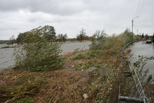 Walka z wodą w Nowakowie zdjęcie nr 28330