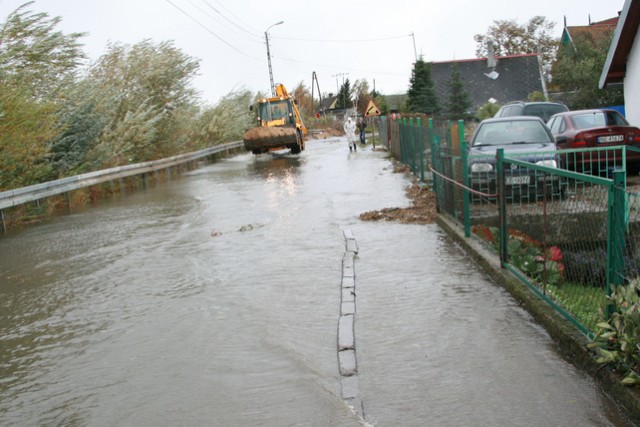 Walka z wodą w Nowakowie zdjęcie nr 28359