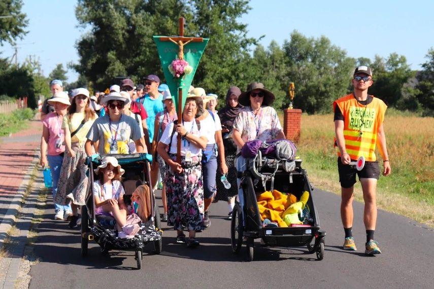 Za nimi pół tysiąca kilometrów zdjęcie nr 352400