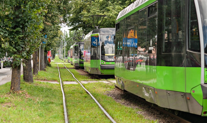 Kolizja z tramwajem na Grunwaldzkiej zdjęcie nr 352416