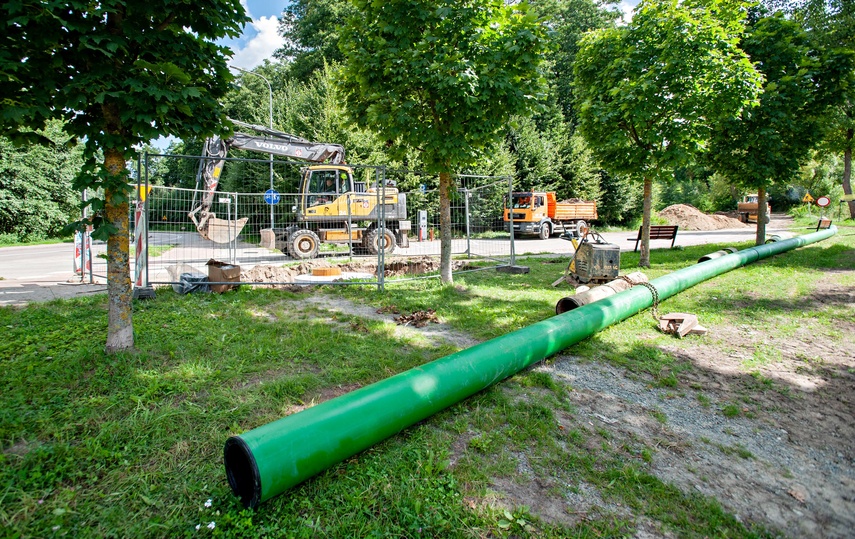 Budują kanalizację przy Górze Chrobrego. Po co? zdjęcie nr 352419