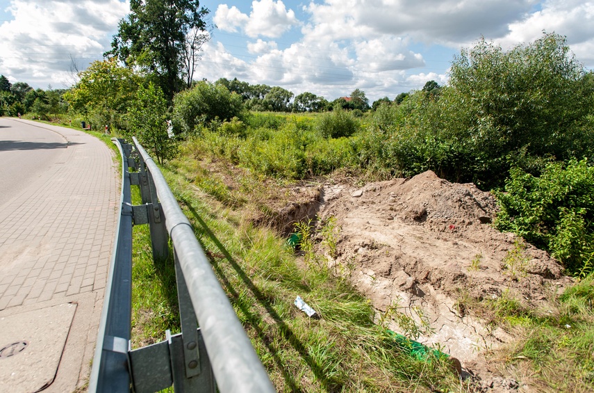 Budują kanalizację przy Górze Chrobrego. Po co? zdjęcie nr 352434