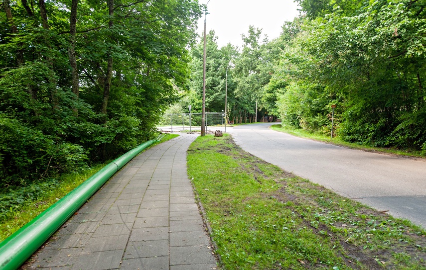 Budują kanalizację przy Górze Chrobrego. Po co? zdjęcie nr 352439