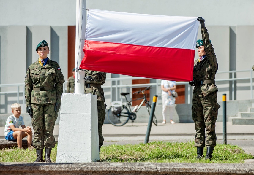 W rocznicę zwycięstwa zdjęcie nr 352482 W rocznicę zwycięstwa zdjęcie nr 352482
