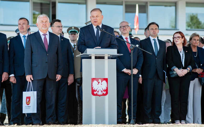 W rocznicę zwycięstwa zdjęcie nr 352497 W rocznicę zwycięstwa zdjęcie nr 352497