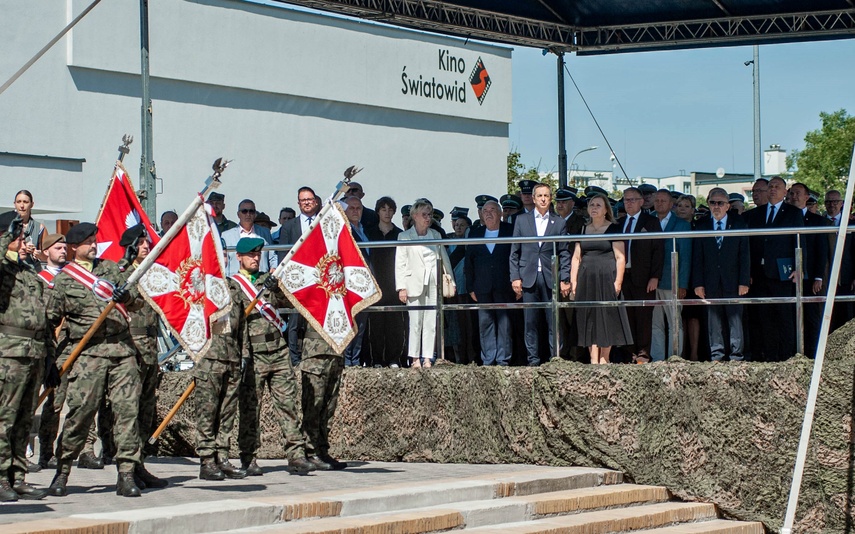 W rocznicę zwycięstwa zdjęcie nr 352486 W rocznicę zwycięstwa zdjęcie nr 352486