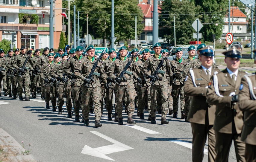 W rocznicę zwycięstwa zdjęcie nr 352511 W rocznicę zwycięstwa zdjęcie nr 352511