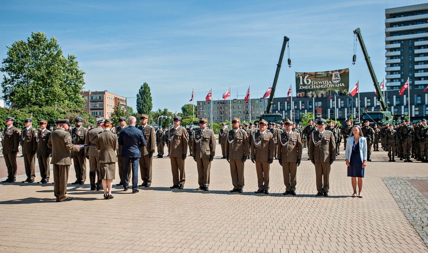 W rocznicę zwycięstwa zdjęcie nr 352489 W rocznicę zwycięstwa zdjęcie nr 352489