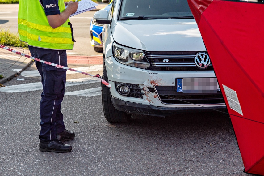 Chciała skrócić sobie drogę, została potrącona zdjęcie nr 353025 Chciała skrócić sobie drogę, została potrącona zdjęcie nr 353025