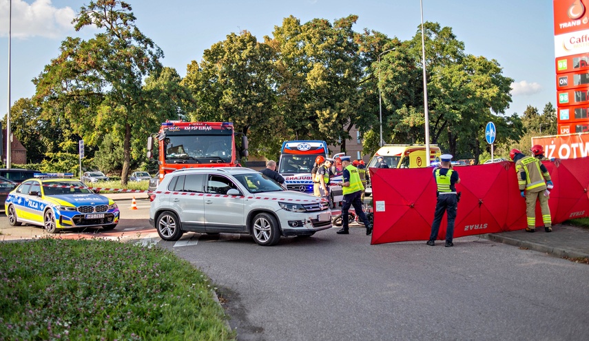 Chciała skrócić sobie drogę, została potrącona zdjęcie nr 353023 Chciała skrócić sobie drogę, została potrącona zdjęcie nr 353023