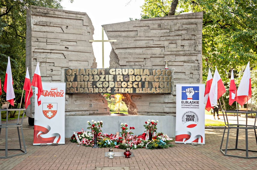 „To był początek końca komunizmu” zdjęcie nr 353078 „To był początek końca komunizmu” zdjęcie nr 353078