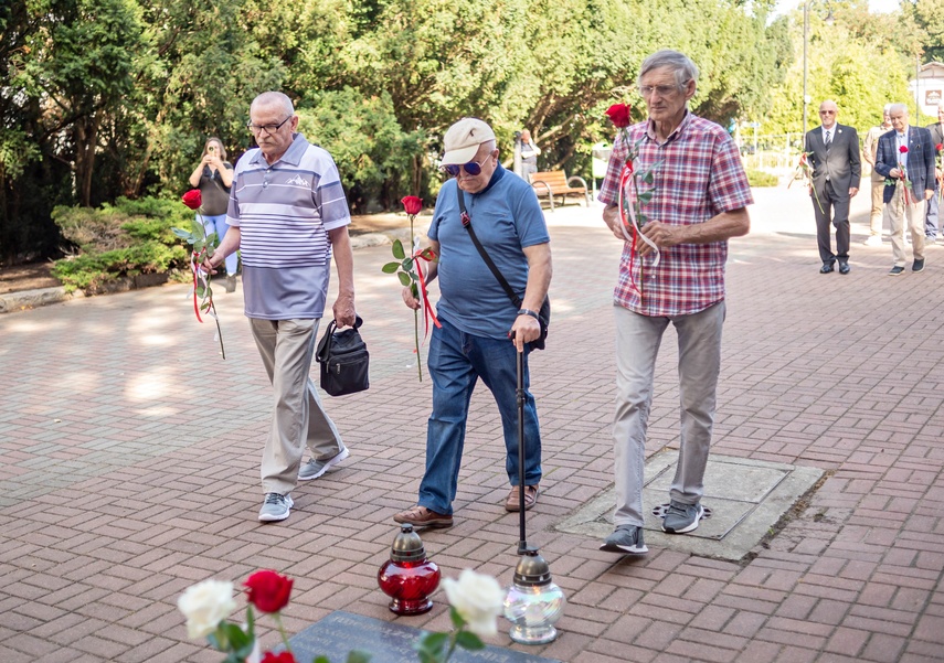 „To był początek końca komunizmu” zdjęcie nr 353071 „To był początek końca komunizmu” zdjęcie nr 353071