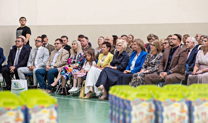Nowy rok szkolny na nowych zasadach zdjęcie nr 353081 Nowy rok szkolny na nowych zasadach zdjęcie nr 353081