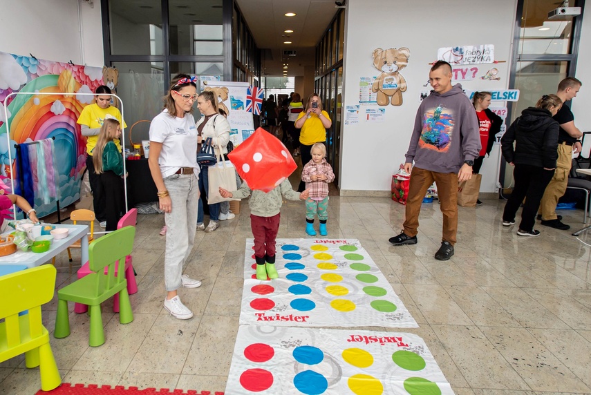 Pięć godzin naukowej zabawy. Tak było na Pikniku w EPT zdjęcie nr 353260