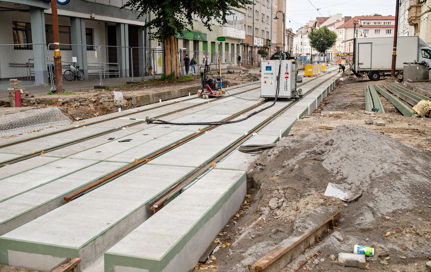 Nowe tory na 1 Maja zdjęcie nr 353392