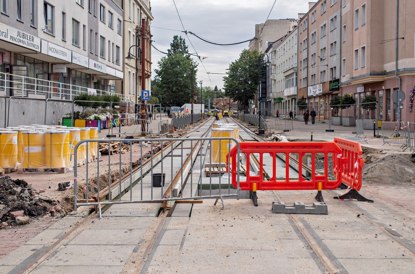 Nowe tory na 1 Maja zdjęcie nr 353399