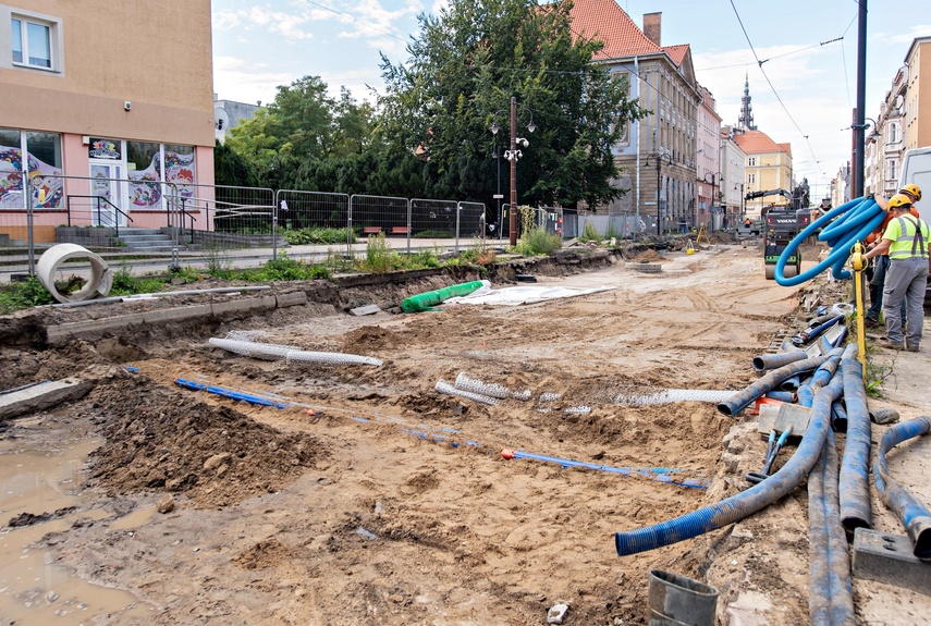 Nowe tory na 1 Maja zdjęcie nr 353403