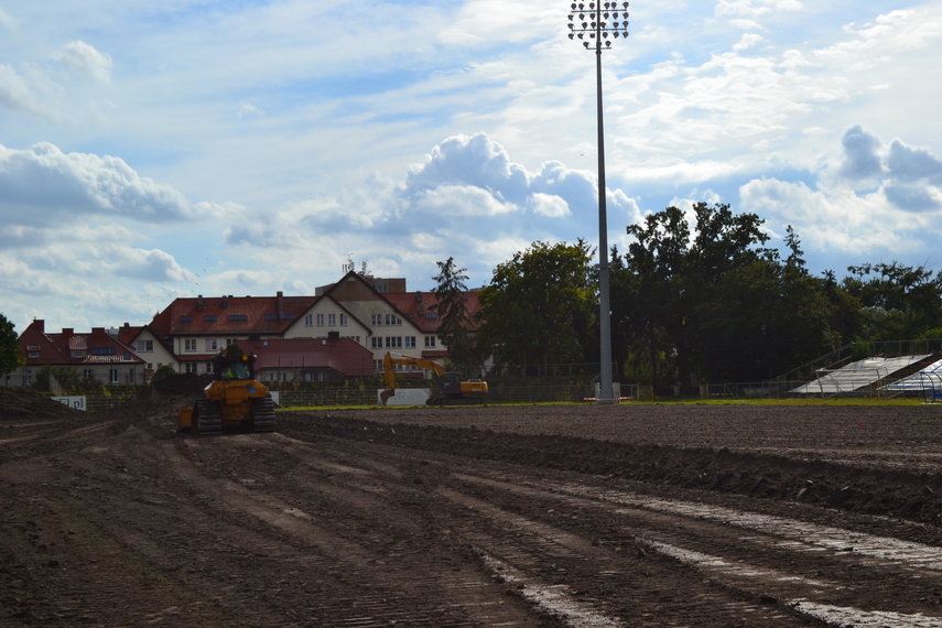 Ciężki sprzęt na stadionie. Koniec wieloletniej sagi zdjęcie nr 353481 Ciężki sprzęt na stadionie. Koniec wieloletniej sagi zdjęcie nr 353481