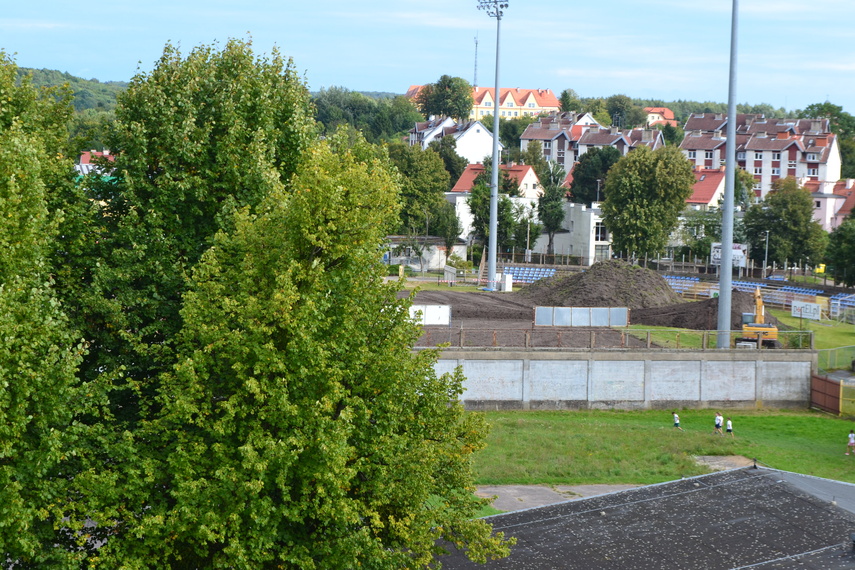 Ciężki sprzęt na stadionie. Koniec wieloletniej sagi zdjęcie nr 353473 Ciężki sprzęt na stadionie. Koniec wieloletniej sagi zdjęcie nr 353473