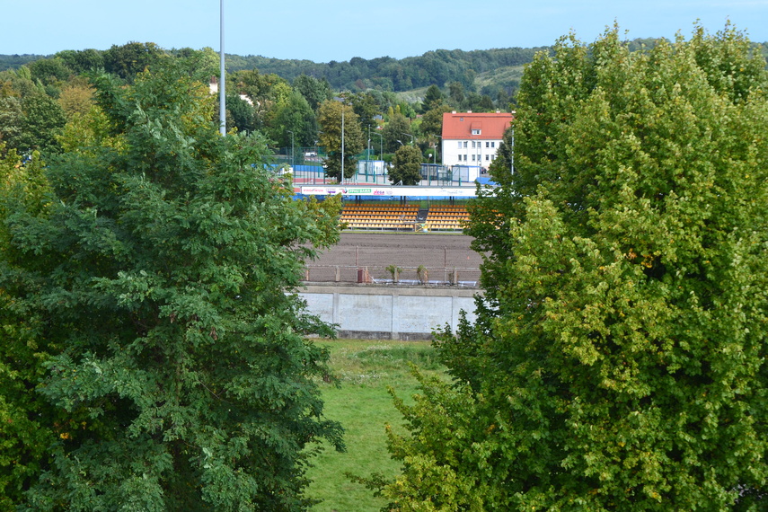 Ciężki sprzęt na stadionie. Koniec wieloletniej sagi zdjęcie nr 353472 Ciężki sprzęt na stadionie. Koniec wieloletniej sagi zdjęcie nr 353472
