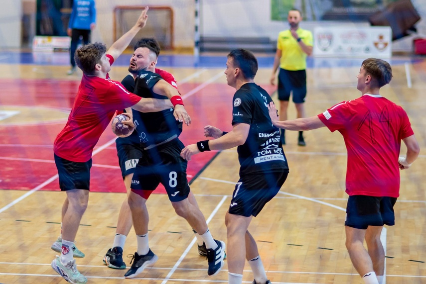 Wygrana Silvantu na inaugurację zdjęcie nr 353586 Wygrana Silvantu na inaugurację zdjęcie nr 353586
