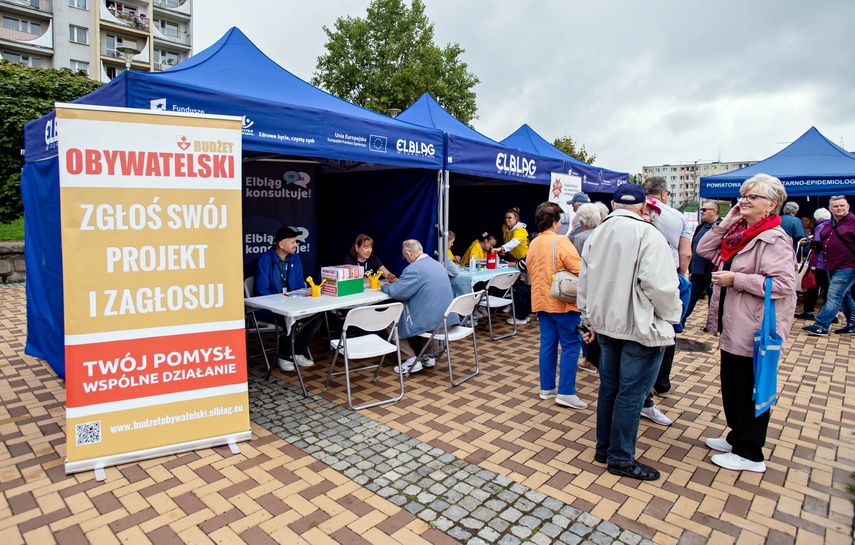 Wychodzić z domu i docenić siebie nawzajem zdjęcie nr 353646 Wychodzić z domu i docenić siebie nawzajem zdjęcie nr 353646