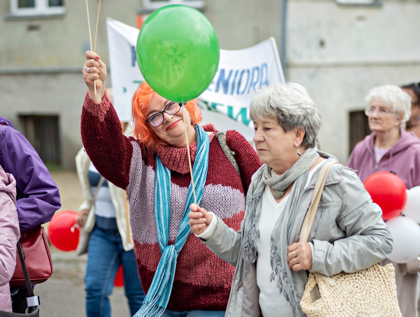 Wychodzić z domu i docenić siebie nawzajem zdjęcie nr 353614 Wychodzić z domu i docenić siebie nawzajem zdjęcie nr 353614