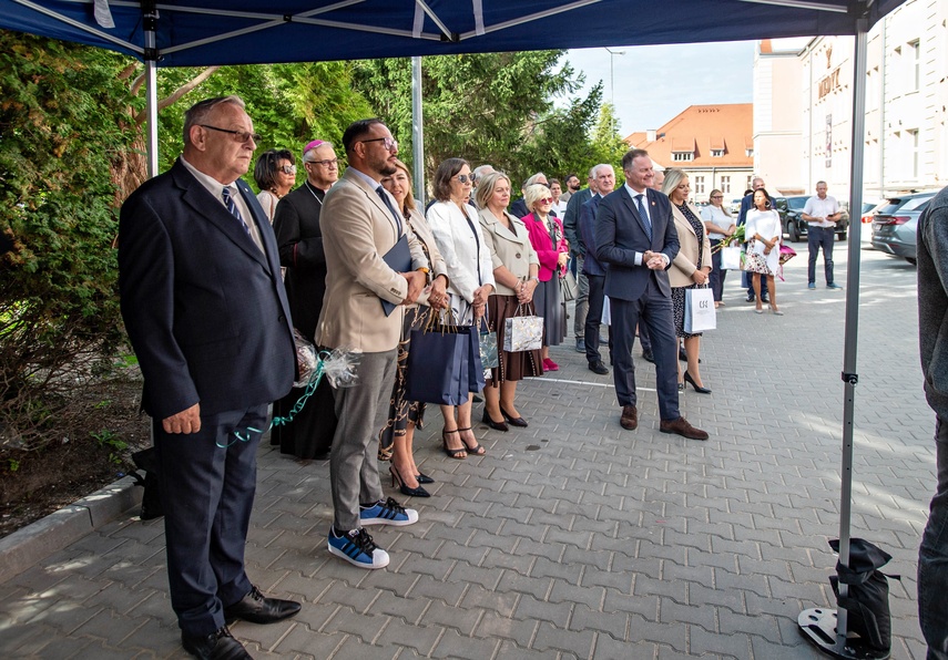 Przeprowadzka w prezencie na urodziny zdjęcie nr 353741 Przeprowadzka w prezencie na urodziny zdjęcie nr 353741