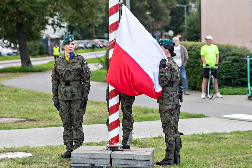 Dywizja koło nas zdjęcie nr 353805