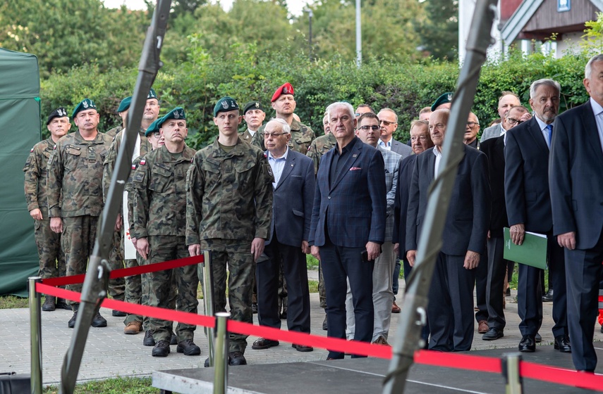 Dywizja koło nas zdjęcie nr 353808