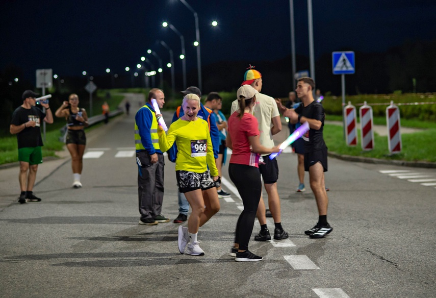 Szybki jak noc zdjęcie nr 354017 Szybki jak noc zdjęcie nr 354017