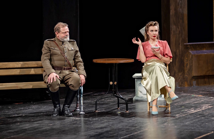 „Trzy siostry” Czechowa na rozpoczęcie teatralnego sezonu zdjęcie nr 354349 „Trzy siostry” Czechowa na rozpoczęcie teatralnego sezonu zdjęcie nr 354349