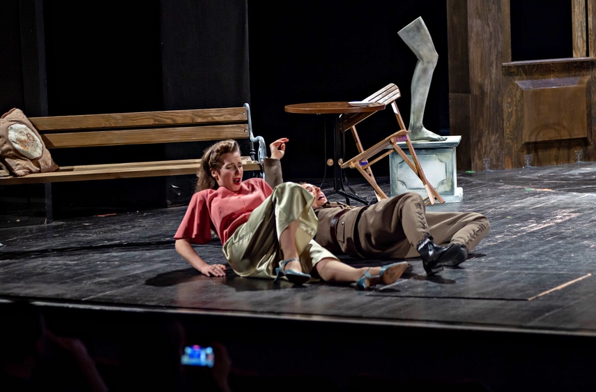„Trzy siostry” Czechowa na rozpoczęcie teatralnego sezonu zdjęcie nr 354358 „Trzy siostry” Czechowa na rozpoczęcie teatralnego sezonu zdjęcie nr 354358