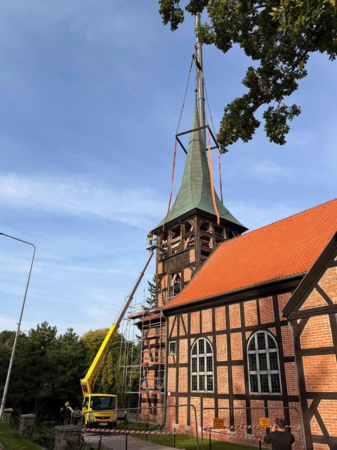 Zdjęcie kopuły kościoła w Stegnie zdjęcie nr 354430